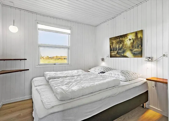 Bl411-pandrup-hunetorp-klitvej-223 *